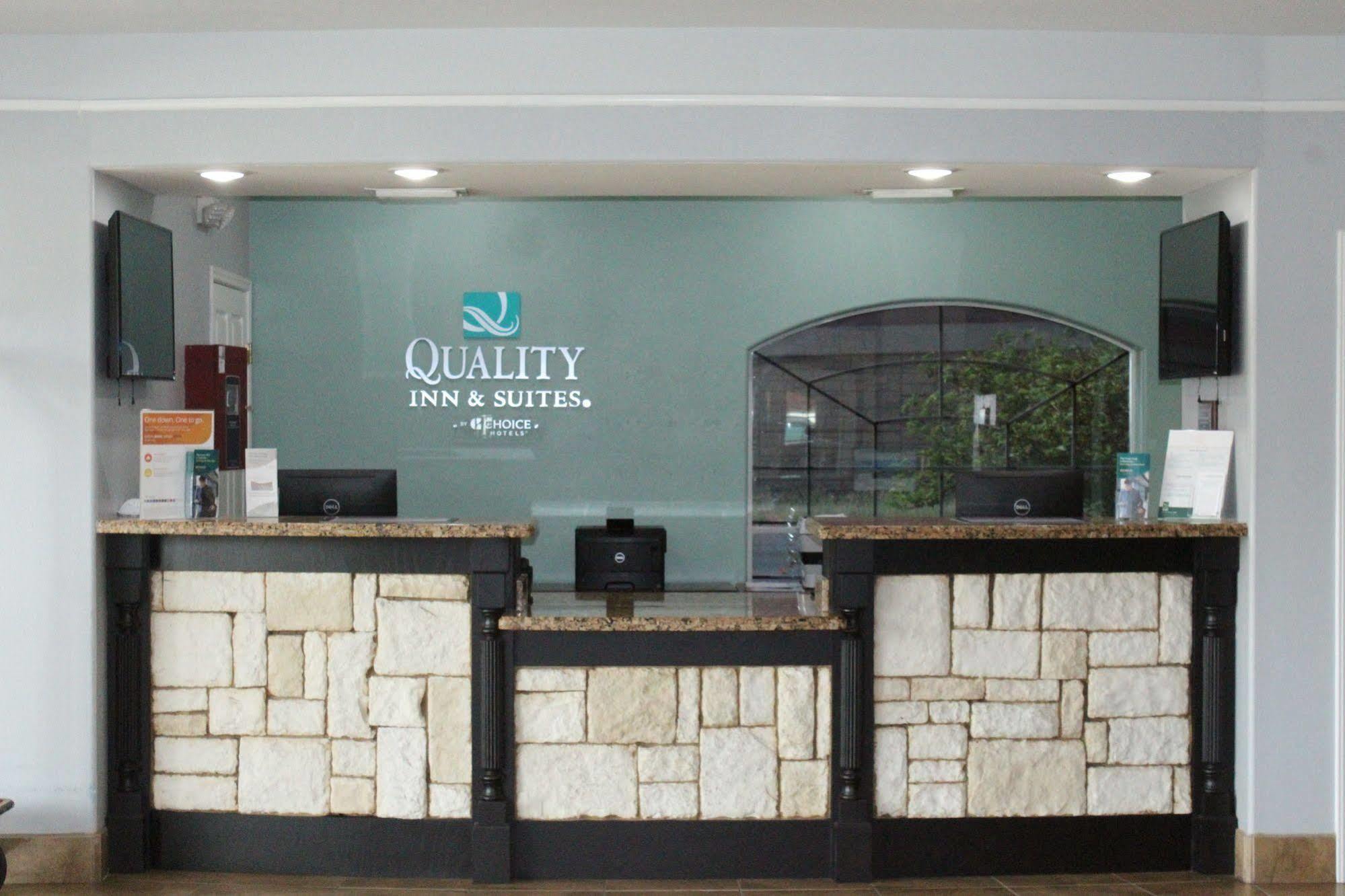 Quality Inn & Suites At The Outlets Mercedes-Weslaco מראה חיצוני תמונה